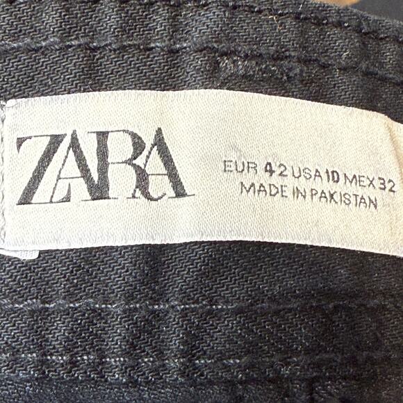 ZARA Wide Leg High Waisted Cropped Black Jean Frayed Hem Flat Front Sz 10 - Picture 6 of 11